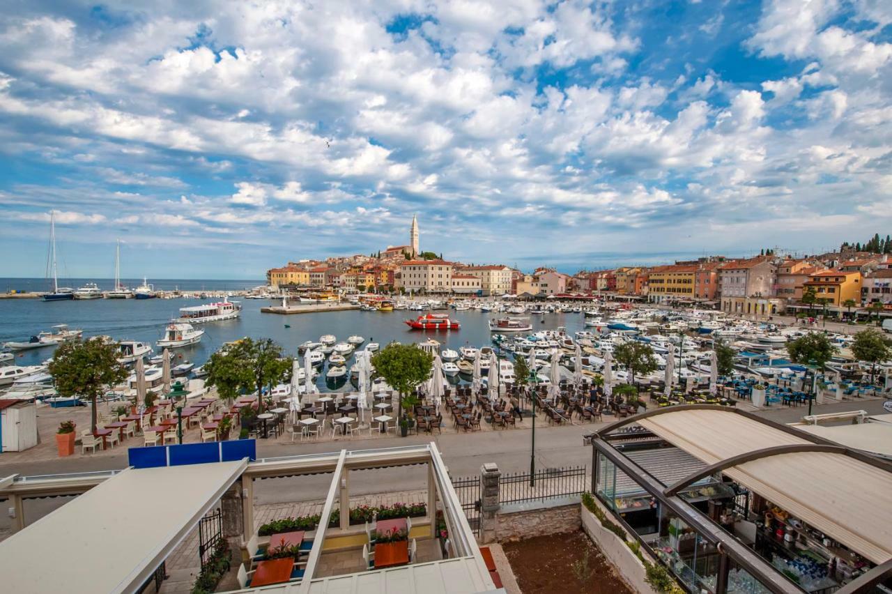 Апартаменты Vista Mare - Sea View Ровинь Экстерьер фото